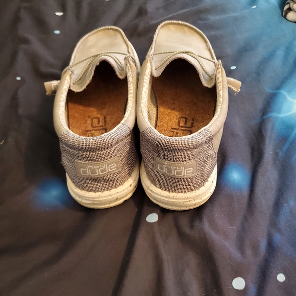 Gray Hey Dude men's size 10 - Picture 4 of 5